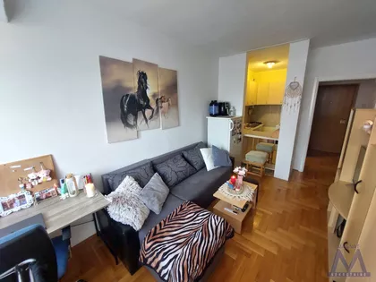 Bulevar Oslobođenja | 4zida.rs