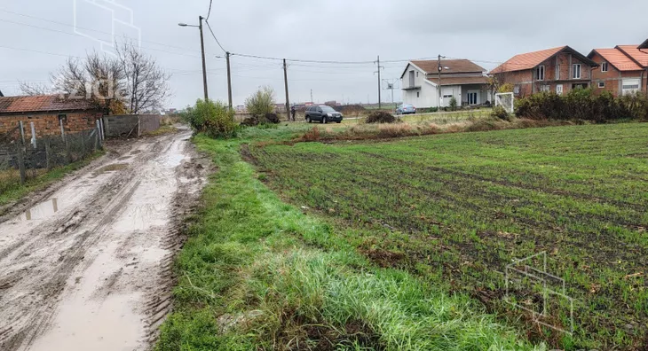 Poljoprivredno zemljište | 4zida