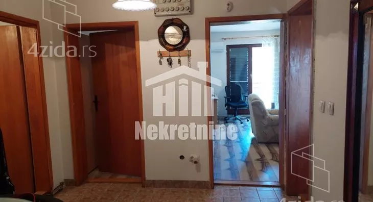 4-etažna kuća | 4zida