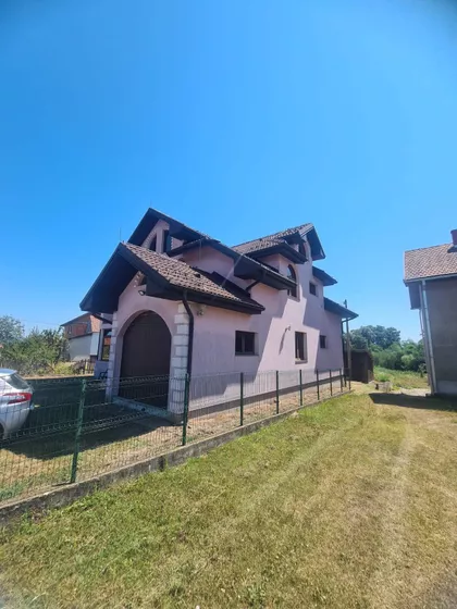 Donje Nedeljice | 4zida.rs