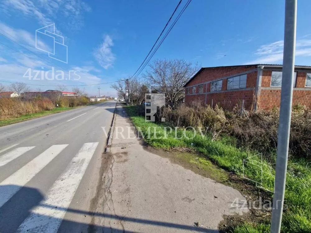 Poslovna zgrada | 4zida