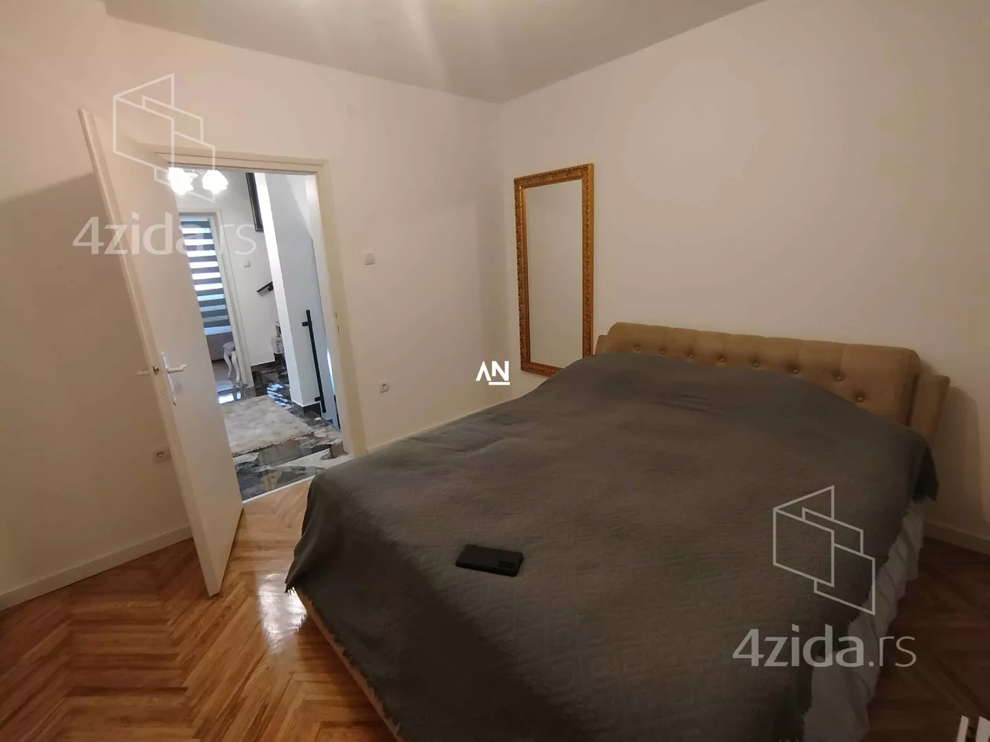 4-etažna kuća | 4zida