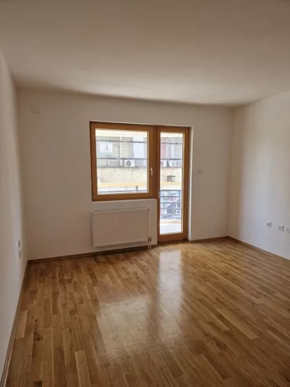 Milorada Veljkovića-Špaje 4A | 4zida.rs