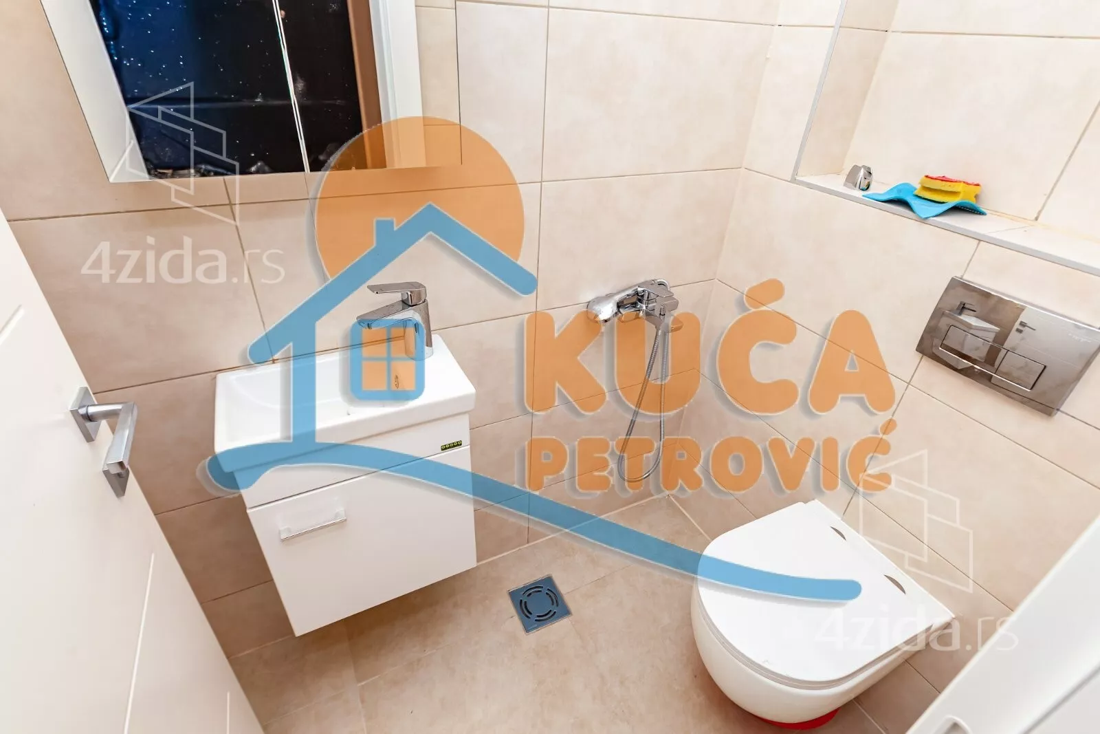 Četvorosoban stan | 4zida