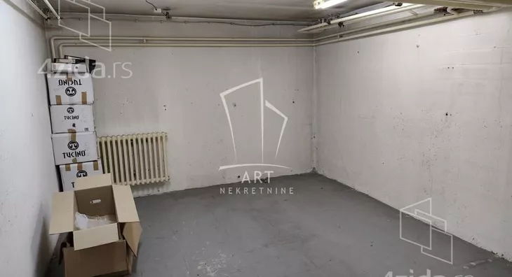 Poslovni prostor | 4zida