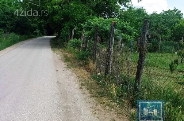 Plac | 4zida