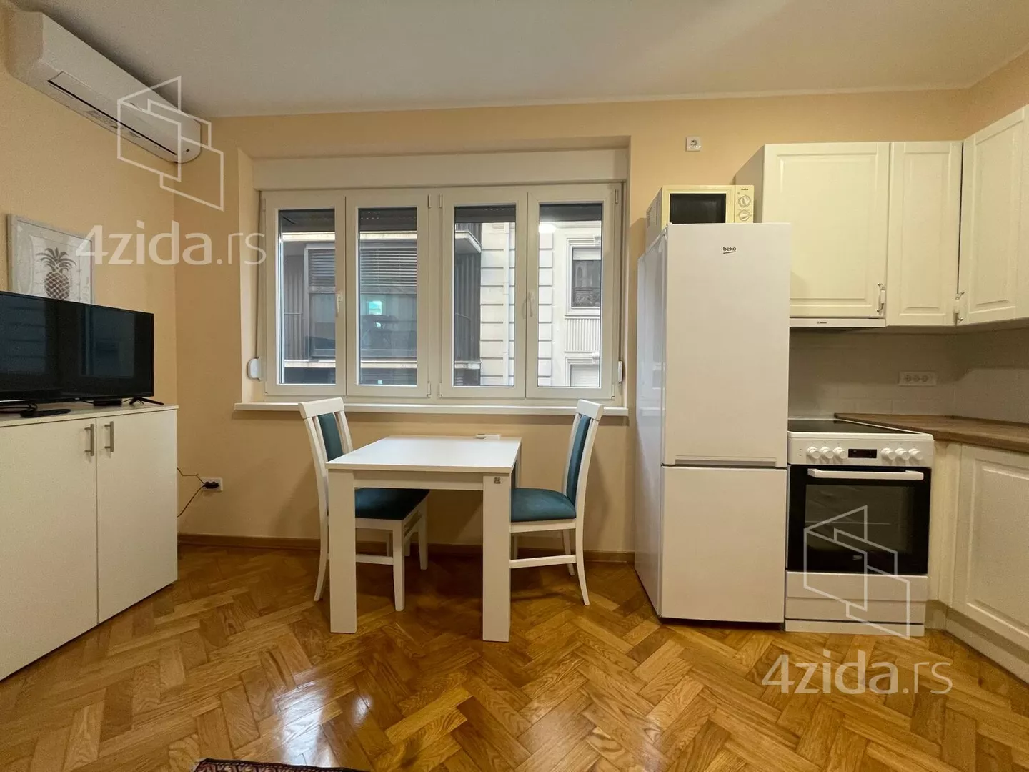 Garsonjera | 4zida