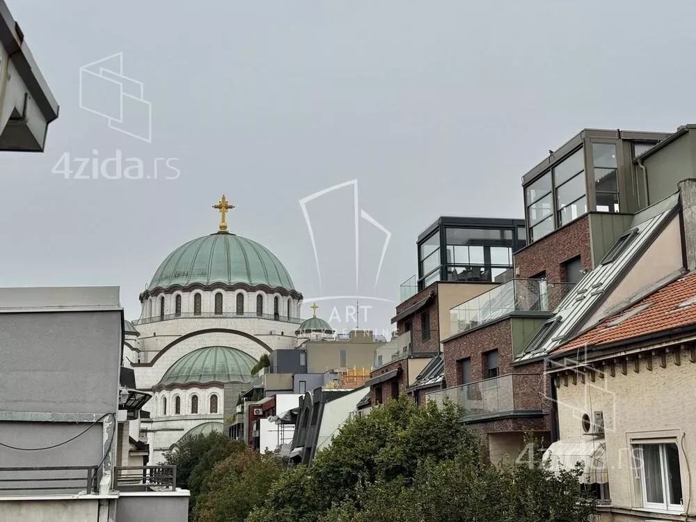 Šestosoban stan | 4zida