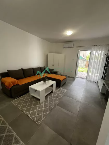 Veternička Rampa | 4zida.rs