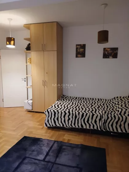 Hadži Melentijeva | 4zida.rs