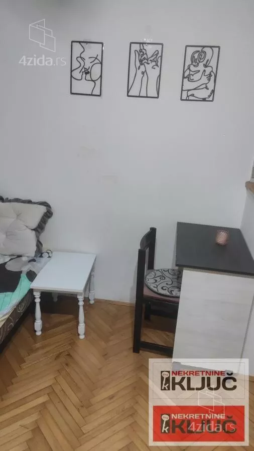 Garsonjera | 4zida