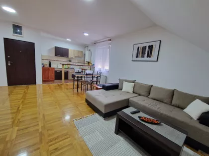 Gradske lokacije | 4zida.rs