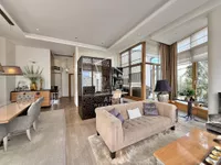 Šestoiposoban stan | 4zida