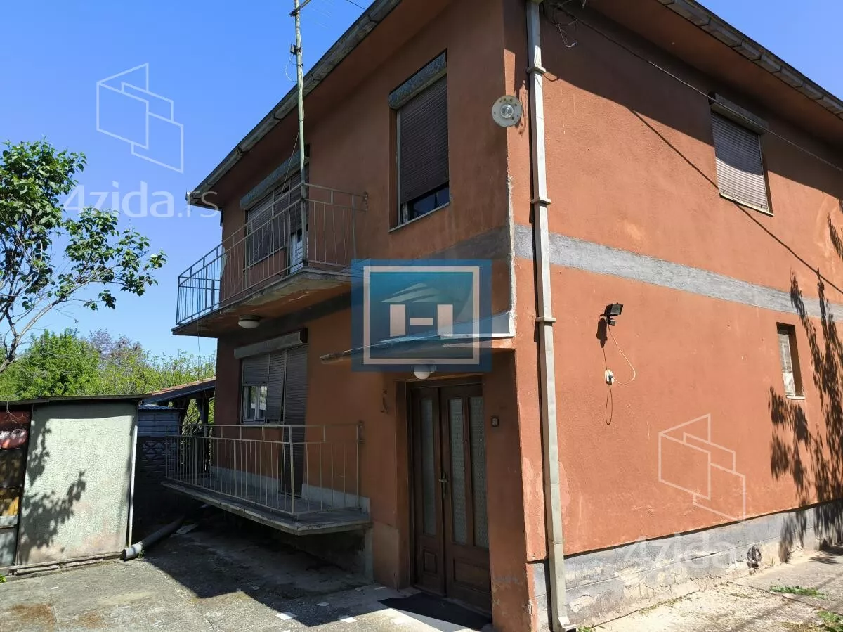Kuća | 4zida