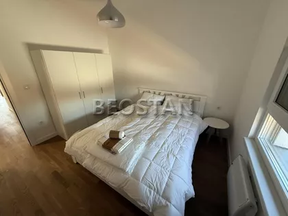 Vojvođanska | 4zida.rs