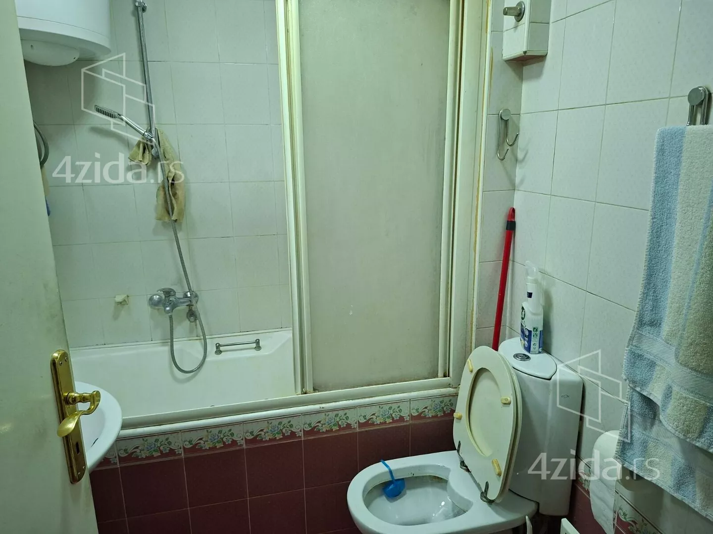 3-etažna kuća | 4zida