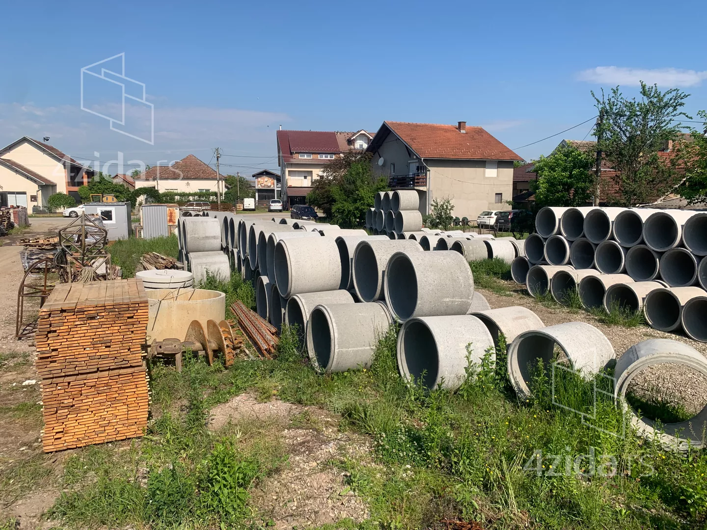 Poslovna zgrada | 4zida