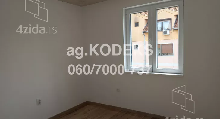 Četvoroiposoban stan | 4zida