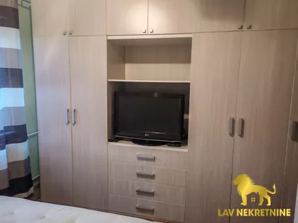 VESELINA MASLEŠE | 4zida.rs