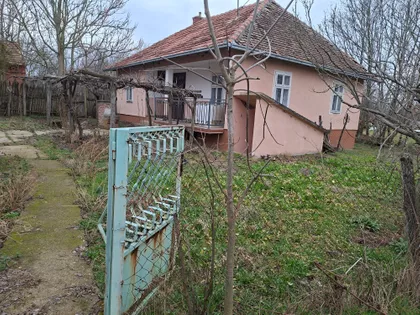 Karađorđeva | 4zida.rs