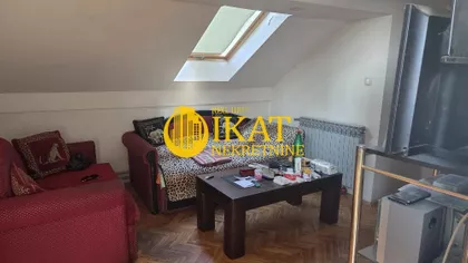 Emilije Jakšić | 4zida.rs