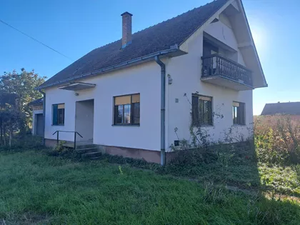 Petlovača | 4zida.rs