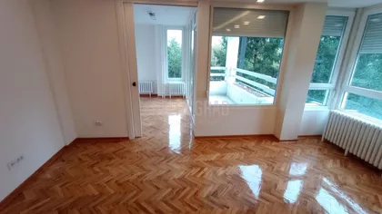 Jovana Stojsavljevića | 4zida.rs