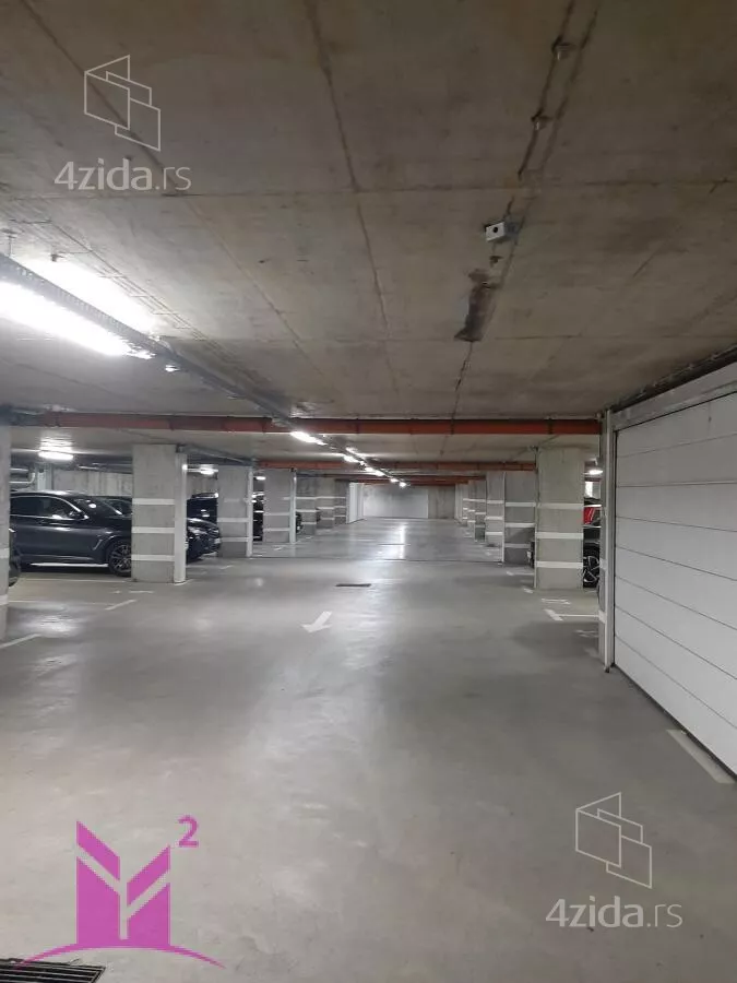 Garaža | 4zida