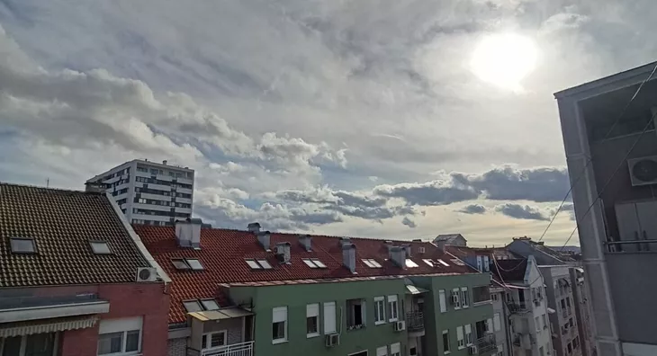 Četvoroiposoban stan | 4zida