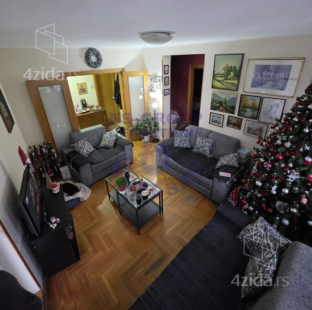 Petosoban stan | 4zida