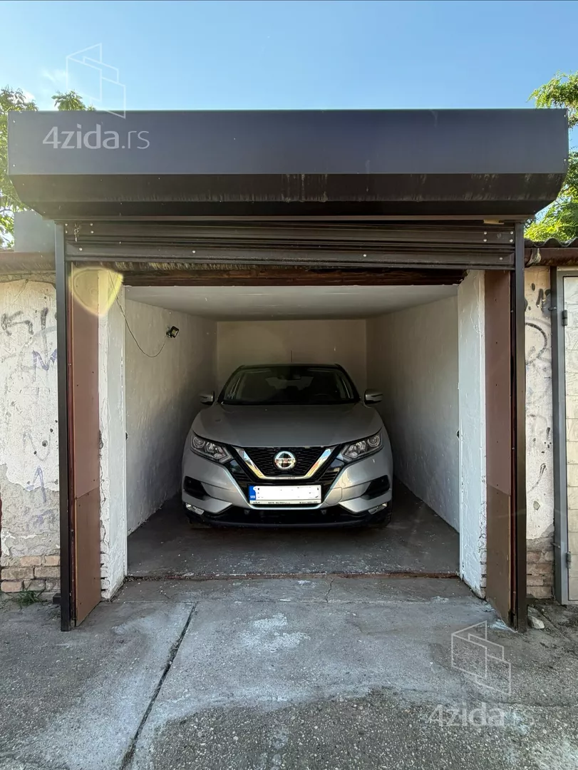 Garaža | 4zida