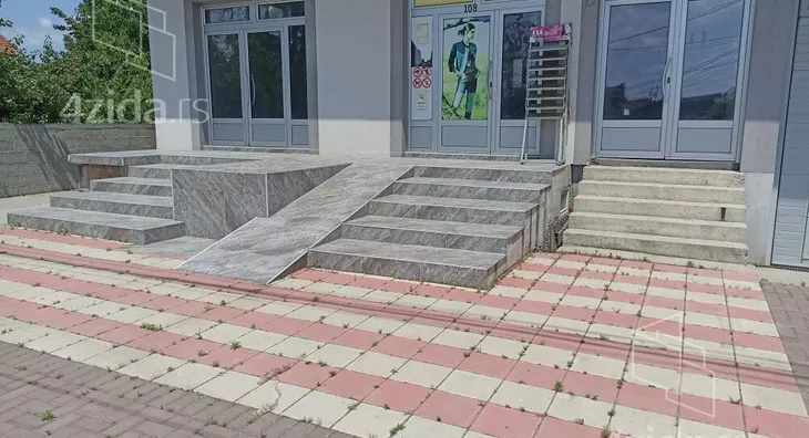 Lokal | 4zida