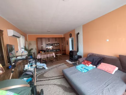 Vojvođanska | 4zida.rs