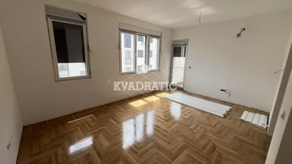 Crveni Krst Vračar | 4zida.rs
