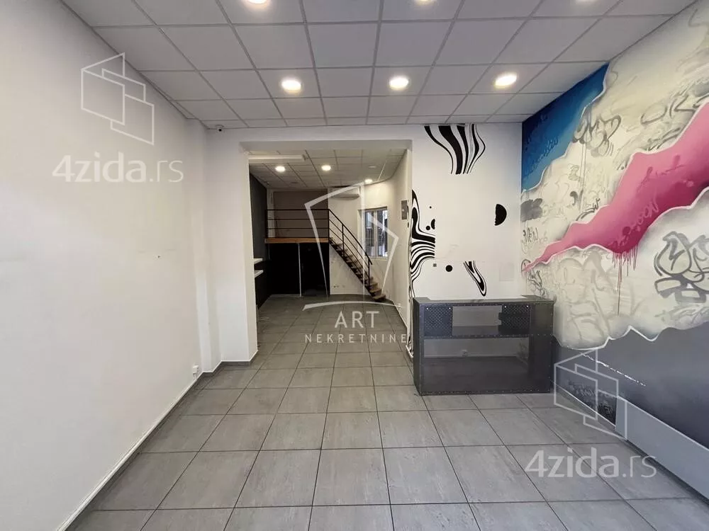 Lokal | 4zida