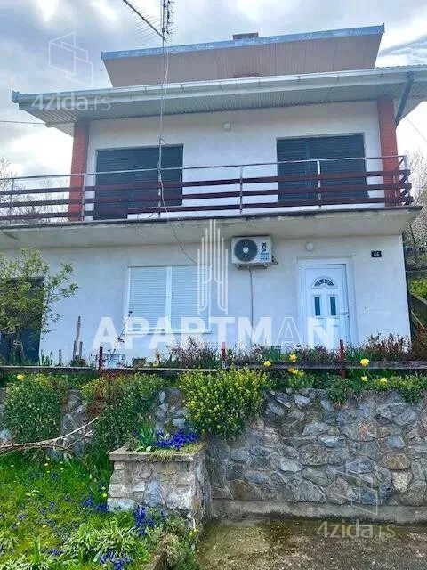 3-etažna kuća | 4zida