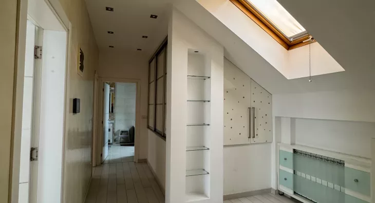 Četvoroiposoban stan | 4zida