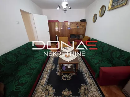 Sremska | 4zida.rs