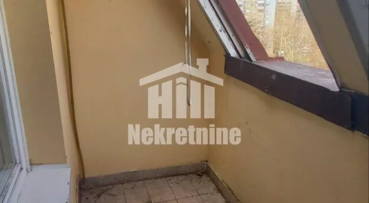 Četvoroiposoban stan | 4zida