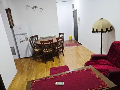 Jug Bogdana 3 | 4zida.rs