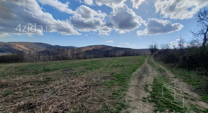Poljoprivredno zemljište | 4zida