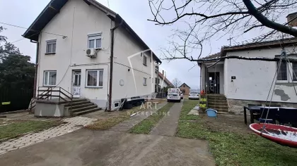 Jaroslava Černog | 4zida.rs