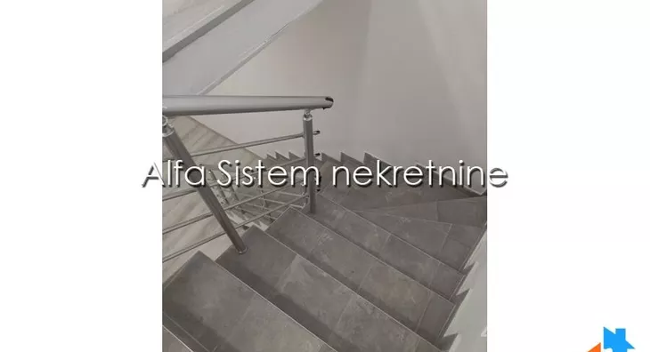 Kancelarija | 4zida