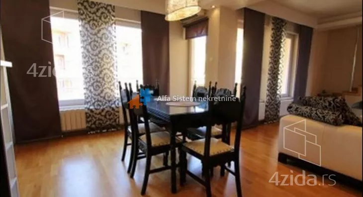 Troiposoban stan | 4zida