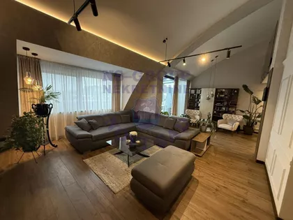 Hadži Ruvimova | 4zida.rs