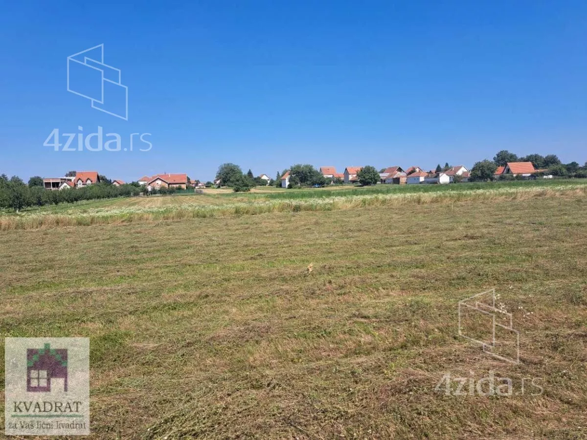 Plac | 4zida