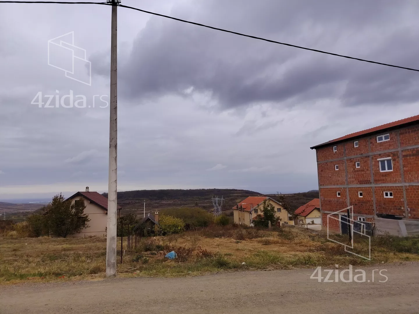 Građevinsko zemljište | 4zida