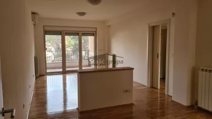 Šekspirova | 4zida.rs