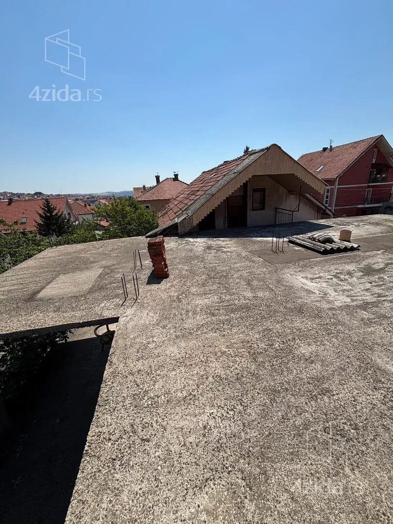 3-etažna kuća | 4zida
