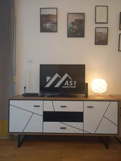 Bate Brkića | 4zida.rs